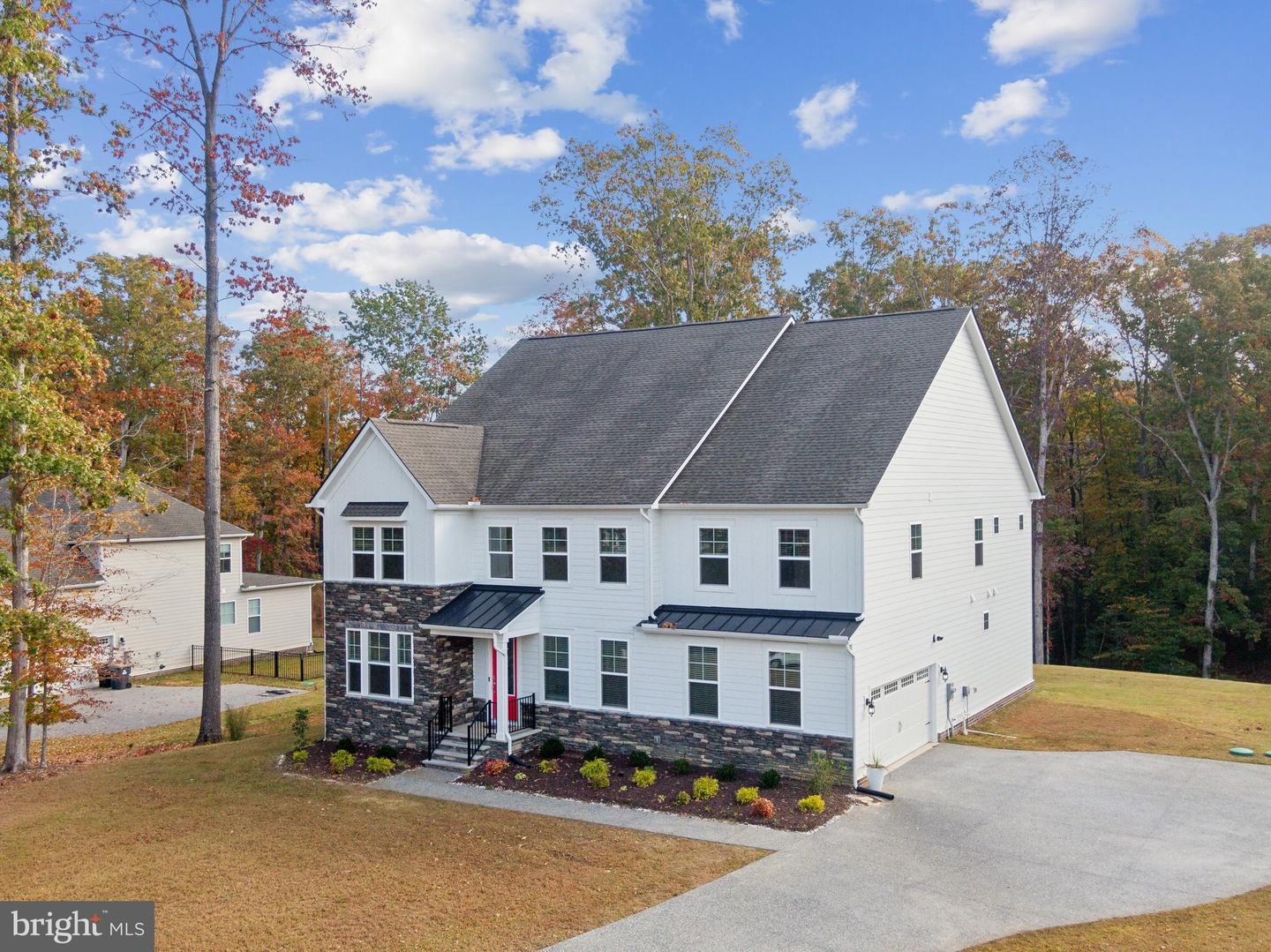 5300 BEACON RDG, WILLIAMSBURG, Virginia 23188, 6 Bedrooms Bedrooms, ,4 BathroomsBathrooms,Residential,For sale,5300 BEACON RDG,VAJC2000436 MLS # VAJC2000436
