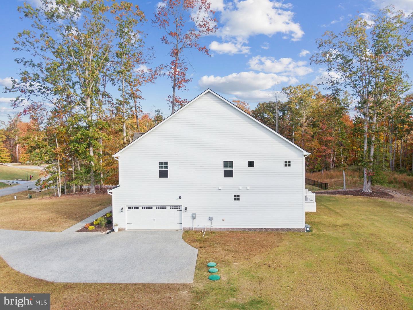 5300 BEACON RDG, WILLIAMSBURG, Virginia 23188, 6 Bedrooms Bedrooms, ,4 BathroomsBathrooms,Residential,For sale,5300 BEACON RDG,VAJC2000436 MLS # VAJC2000436