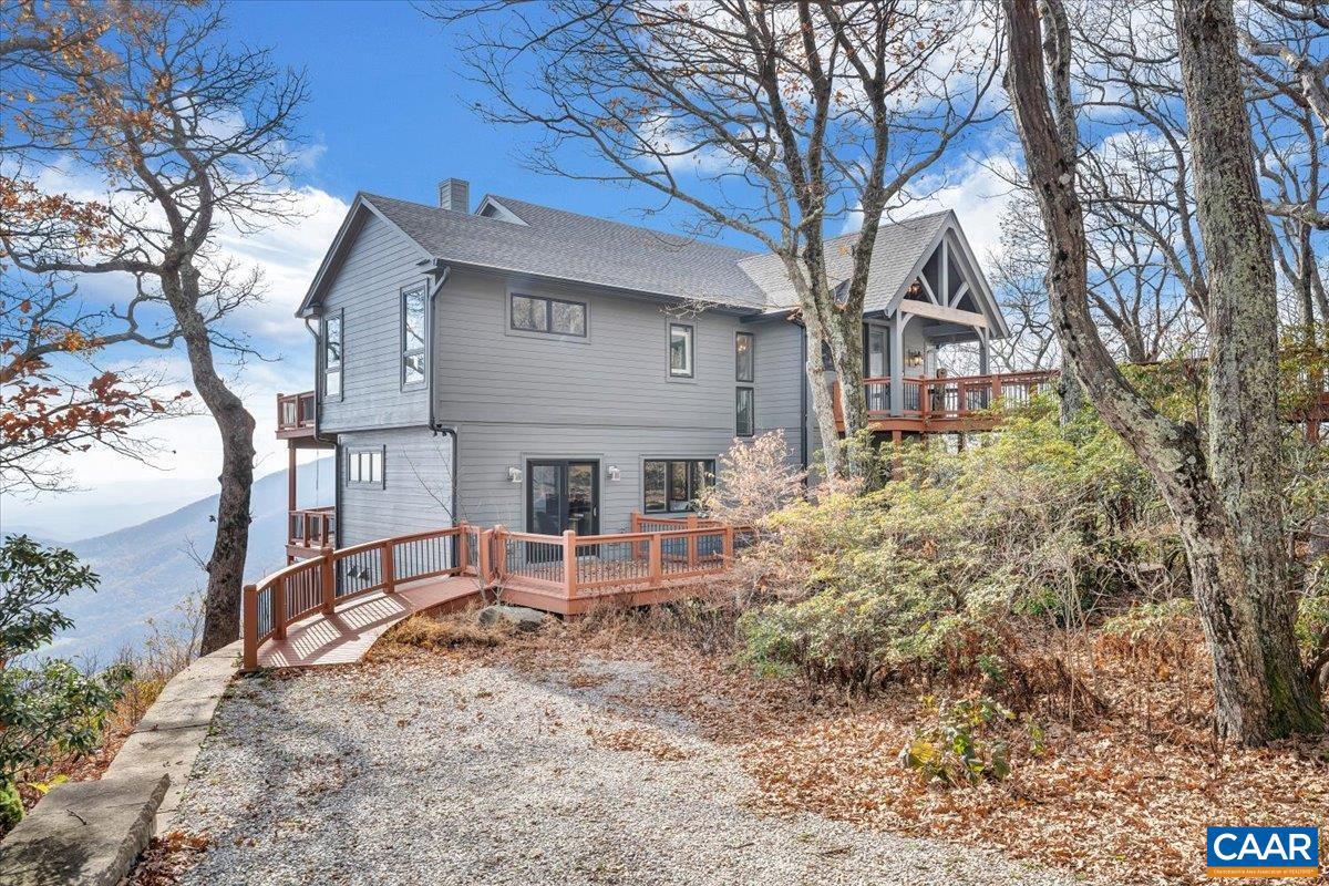 380 BLACKROCK CIR, WINTERGREEN RESORT, Virginia 22967, 6 Bedrooms Bedrooms, ,5 BathroomsBathrooms,Residential,For sale,380 BLACKROCK CIR,664024 MLS # 664024