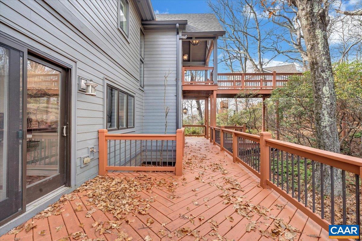 380 BLACKROCK CIR, WINTERGREEN RESORT, Virginia 22967, 6 Bedrooms Bedrooms, ,5 BathroomsBathrooms,Residential,For sale,380 BLACKROCK CIR,664024 MLS # 664024