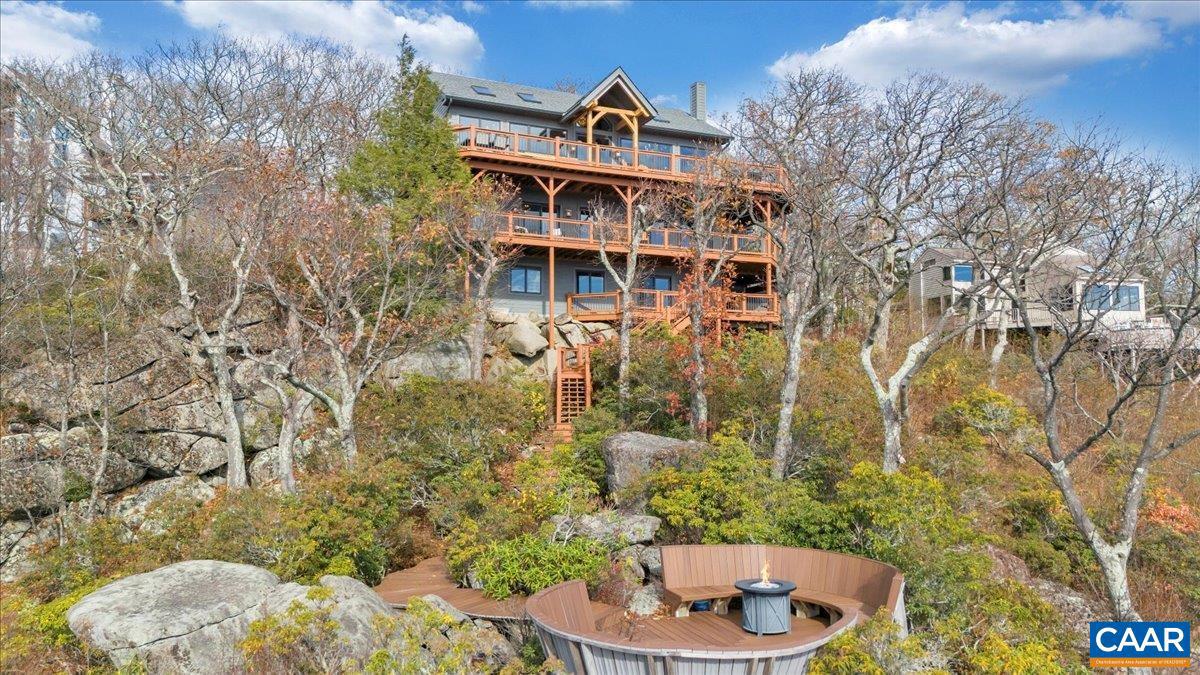 380 BLACKROCK CIR, WINTERGREEN RESORT, Virginia 22967, 6 Bedrooms Bedrooms, ,5 BathroomsBathrooms,Residential,For sale,380 BLACKROCK CIR,664024 MLS # 664024