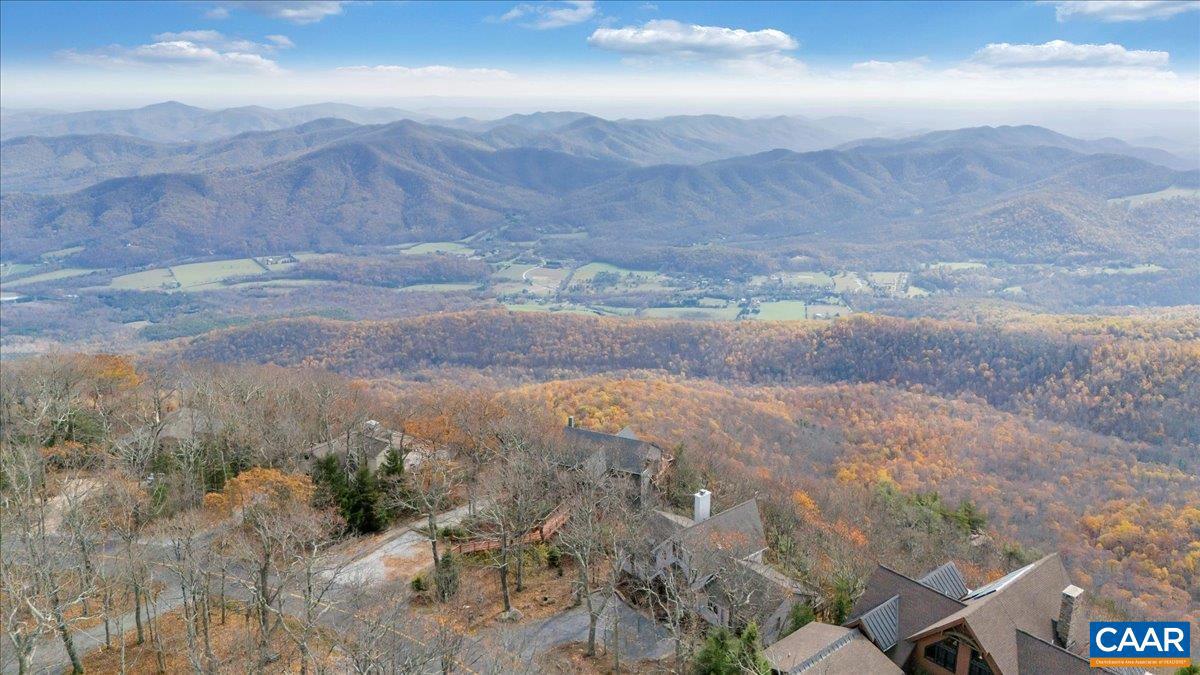 380 BLACKROCK CIR, WINTERGREEN RESORT, Virginia 22967, 6 Bedrooms Bedrooms, ,5 BathroomsBathrooms,Residential,For sale,380 BLACKROCK CIR,664024 MLS # 664024