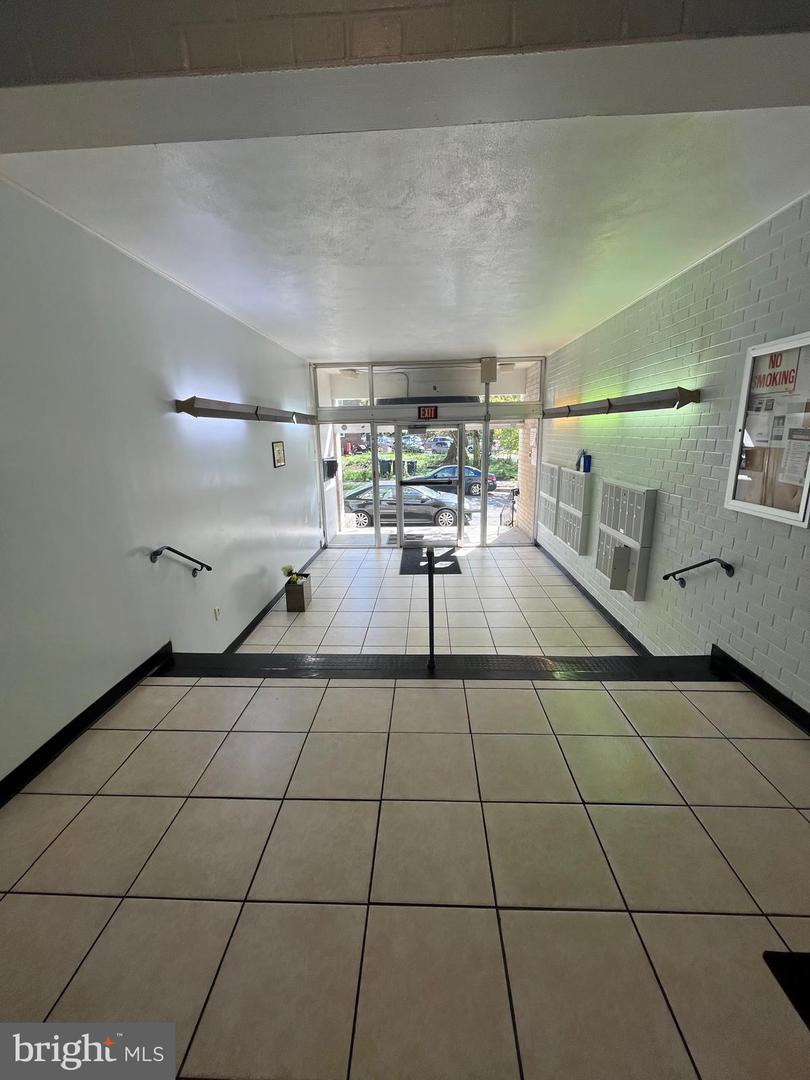 1920 NAYLOR RD SE #106, WASHINGTON, District Of Columbia 20020, 1 Bedroom Bedrooms, ,1 BathroomBathrooms,Residential,For sale,1920 NAYLOR RD SE #106,DCDC2198736 MLS # DCDC2198736