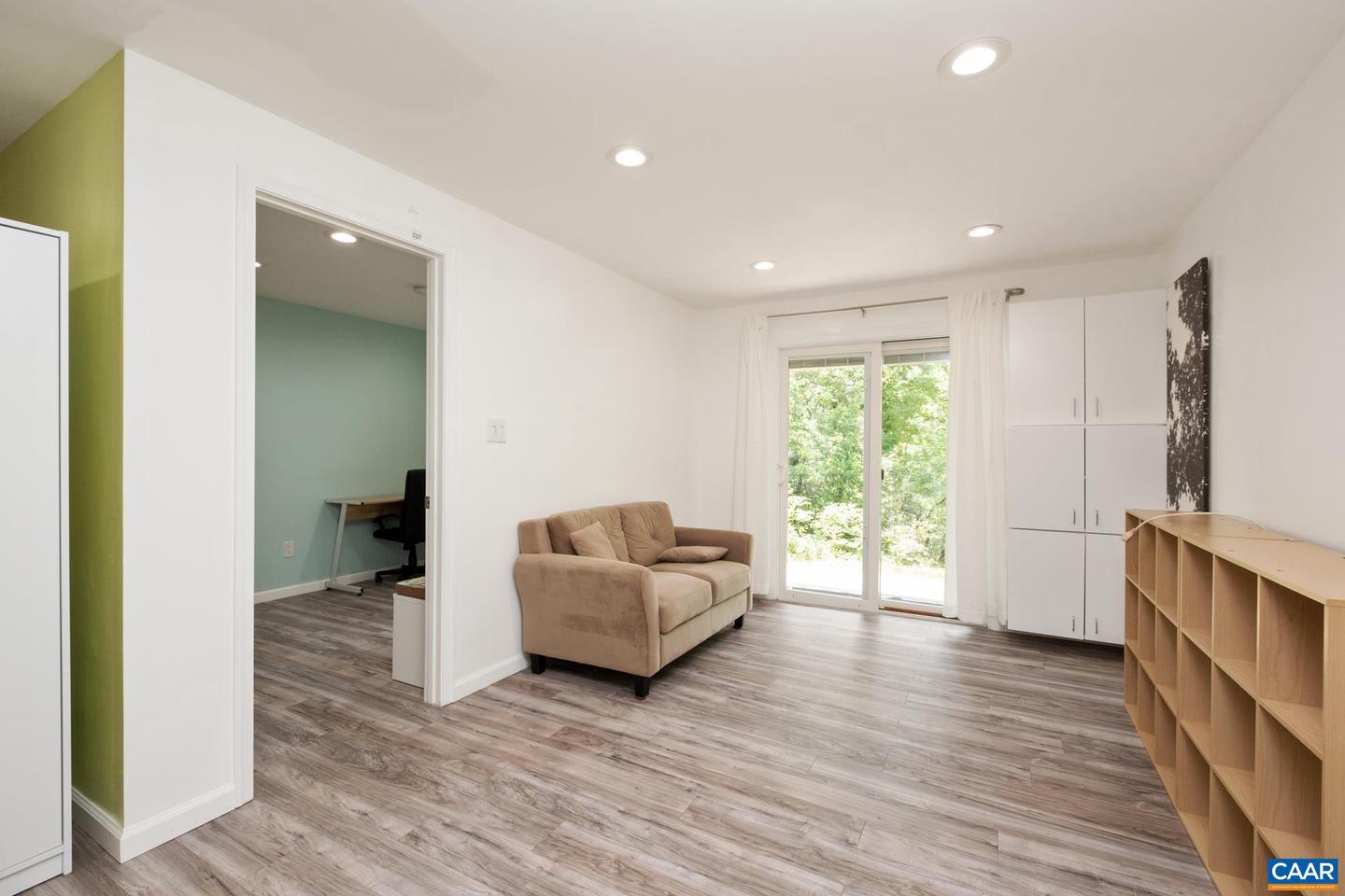326 RIVERSIDE AVE, CHARLOTTESVILLE, Virginia 22902, 3 Bedrooms Bedrooms, ,3 BathroomsBathrooms,Residential,For sale,326 RIVERSIDE AVE,664006 MLS # 664006