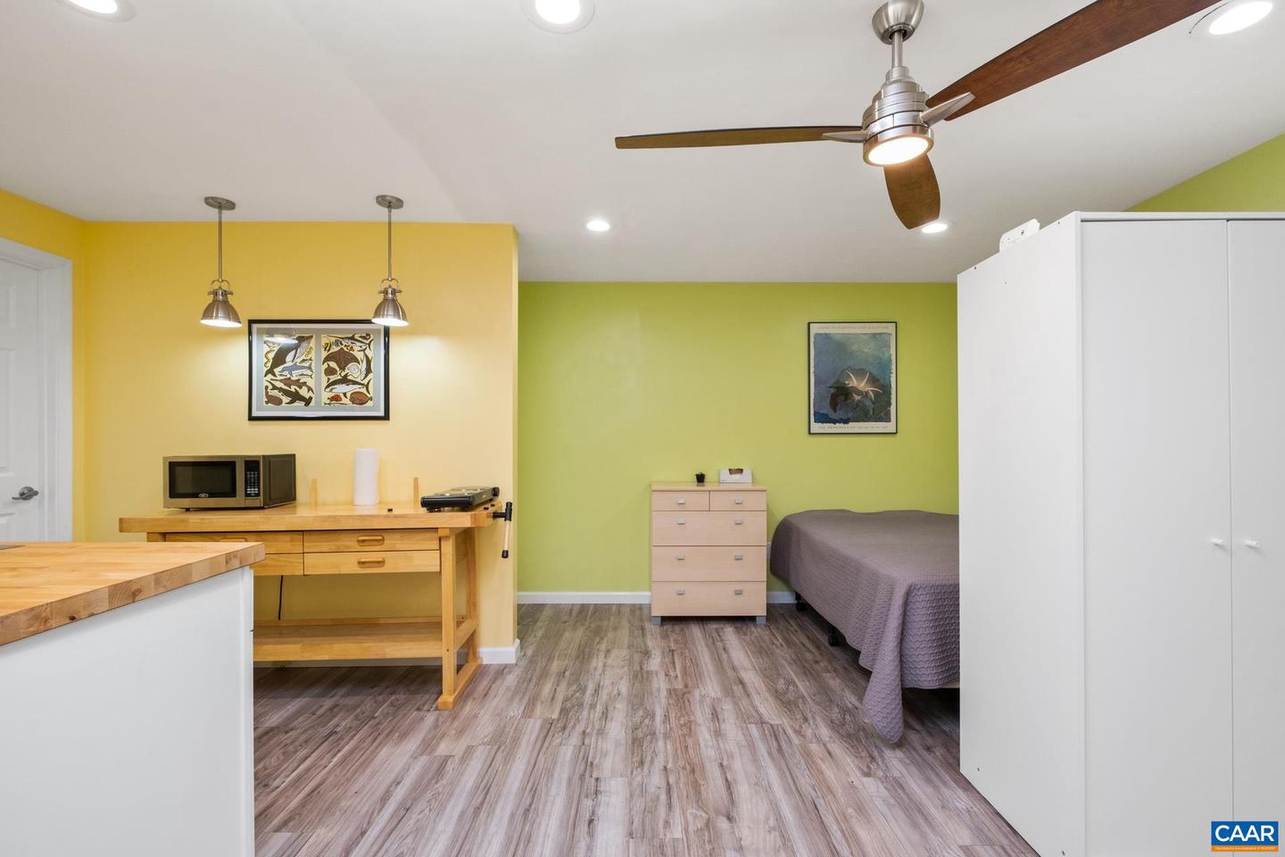 326 RIVERSIDE AVE, CHARLOTTESVILLE, Virginia 22902, 3 Bedrooms Bedrooms, ,3 BathroomsBathrooms,Residential,For sale,326 RIVERSIDE AVE,664006 MLS # 664006