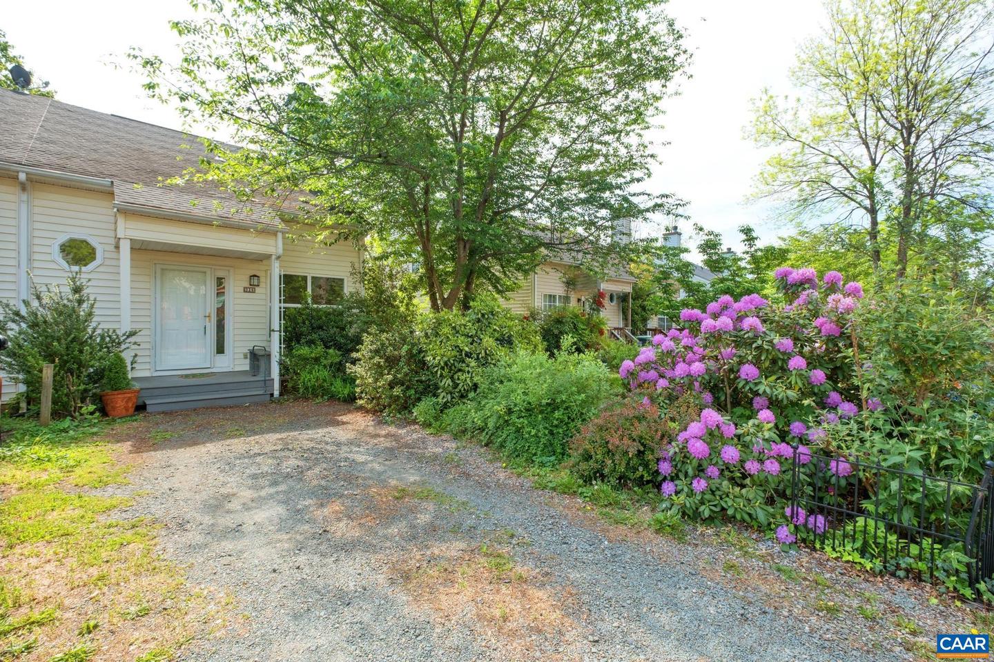 326 RIVERSIDE AVE, CHARLOTTESVILLE, Virginia 22902, 3 Bedrooms Bedrooms, ,3 BathroomsBathrooms,Residential,For sale,326 RIVERSIDE AVE,664006 MLS # 664006