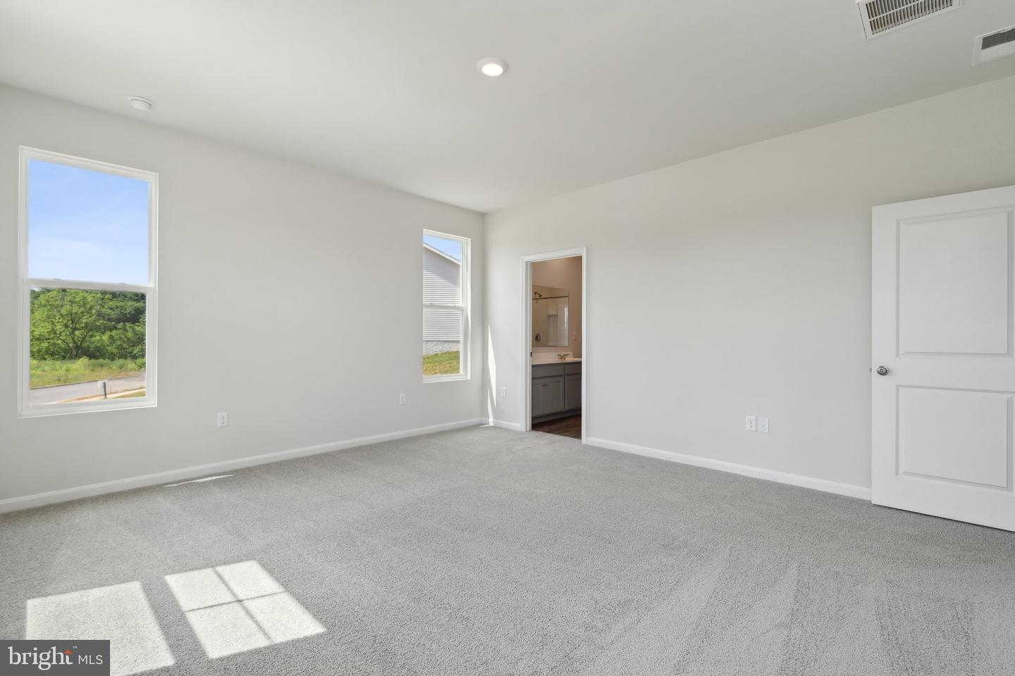 FAIRFIELD DR, STAUNTON, Virginia 24401, 4 Bedrooms Bedrooms, ,3 BathroomsBathrooms,Residential,For sale,FAIRFIELD DR,VAAG2000580 MLS # VAAG2000580