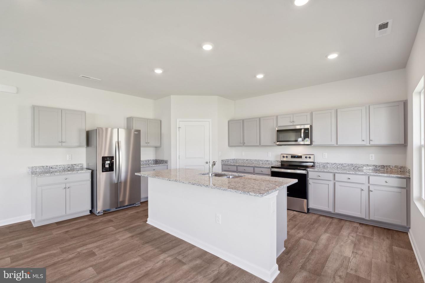 FAIRFIELD DR, STAUNTON, Virginia 24401, 4 Bedrooms Bedrooms, ,3 BathroomsBathrooms,Residential,For sale,FAIRFIELD DR,VAAG2000580 MLS # VAAG2000580