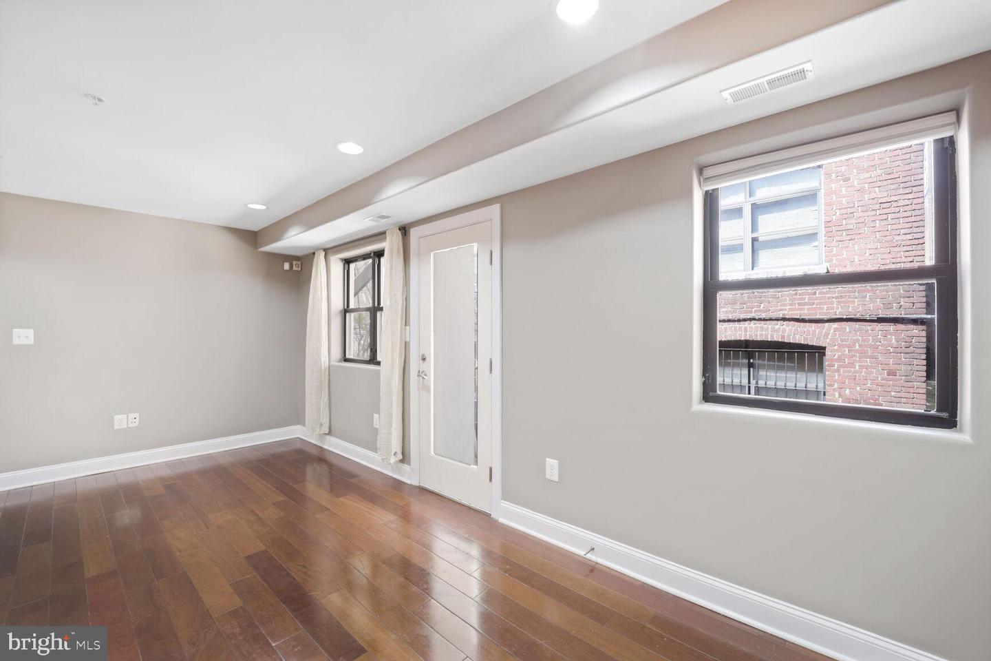 1354 EUCLID ST NW #202B, WASHINGTON, District Of Columbia 20009, 2 Bedrooms Bedrooms, ,2 BathroomsBathrooms,Residential,For sale,1354 EUCLID ST NW #202B,DCDC2198742 MLS # DCDC2198742