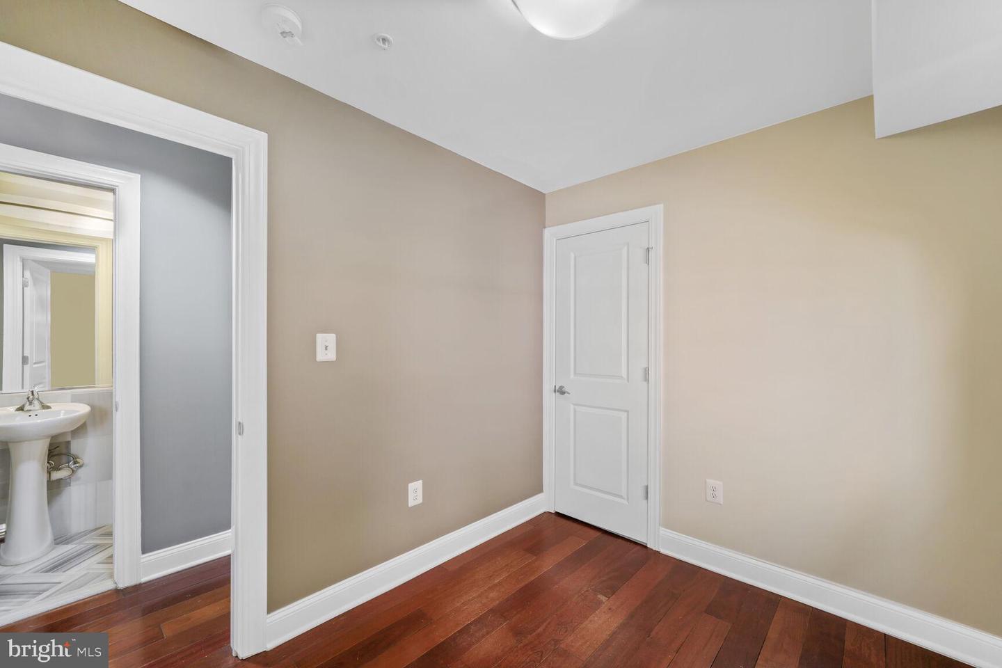 1354 EUCLID ST NW #202B, WASHINGTON, District Of Columbia 20009, 2 Bedrooms Bedrooms, ,2 BathroomsBathrooms,Residential,For sale,1354 EUCLID ST NW #202B,DCDC2198742 MLS # DCDC2198742