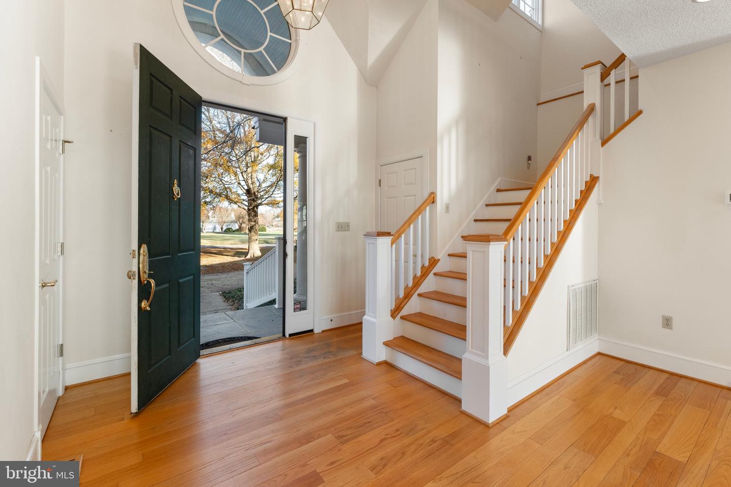 286 WATERBURY RD, KILMARNOCK, Virginia 22482, 4 Bedrooms Bedrooms, 12 Rooms Rooms,3 BathroomsBathrooms,Residential,For sale,286 WATERBURY RD,VANV2001576 MLS # VANV2001576