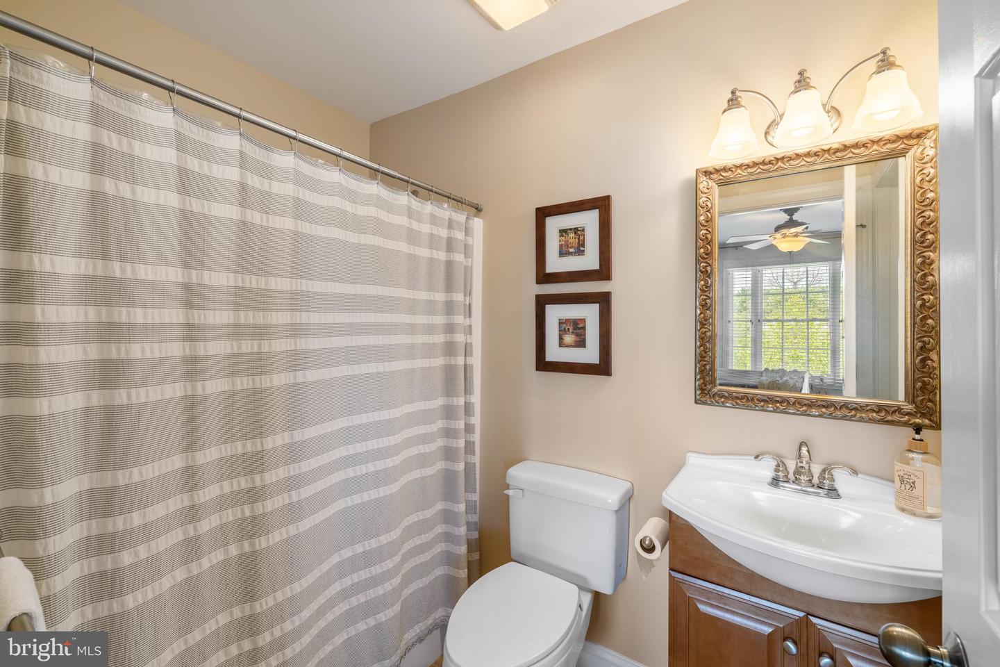 3211 DANBURY CT, ROCKINGHAM, Virginia 22801, 5 Bedrooms Bedrooms, ,4 BathroomsBathrooms,Residential,For sale,3211 DANBURY CT,VARO2002264 MLS # VARO2002264