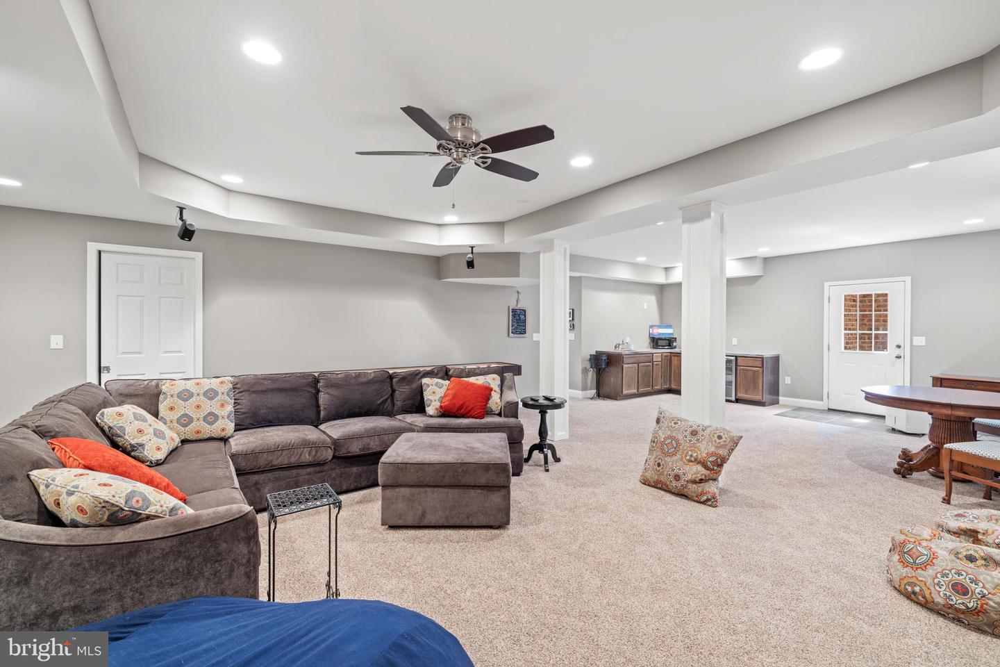 3211 DANBURY CT, ROCKINGHAM, Virginia 22801, 5 Bedrooms Bedrooms, ,4 BathroomsBathrooms,Residential,For sale,3211 DANBURY CT,VARO2002264 MLS # VARO2002264