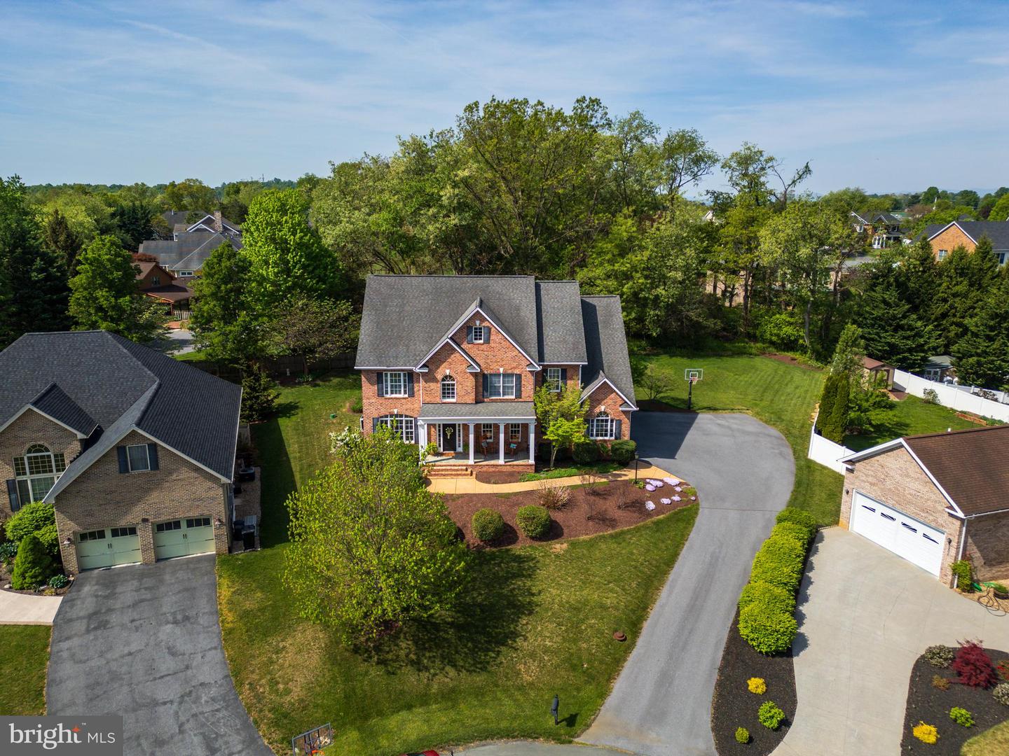 3211 DANBURY CT, ROCKINGHAM, Virginia 22801, 5 Bedrooms Bedrooms, ,4 BathroomsBathrooms,Residential,For sale,3211 DANBURY CT,VARO2002264 MLS # VARO2002264