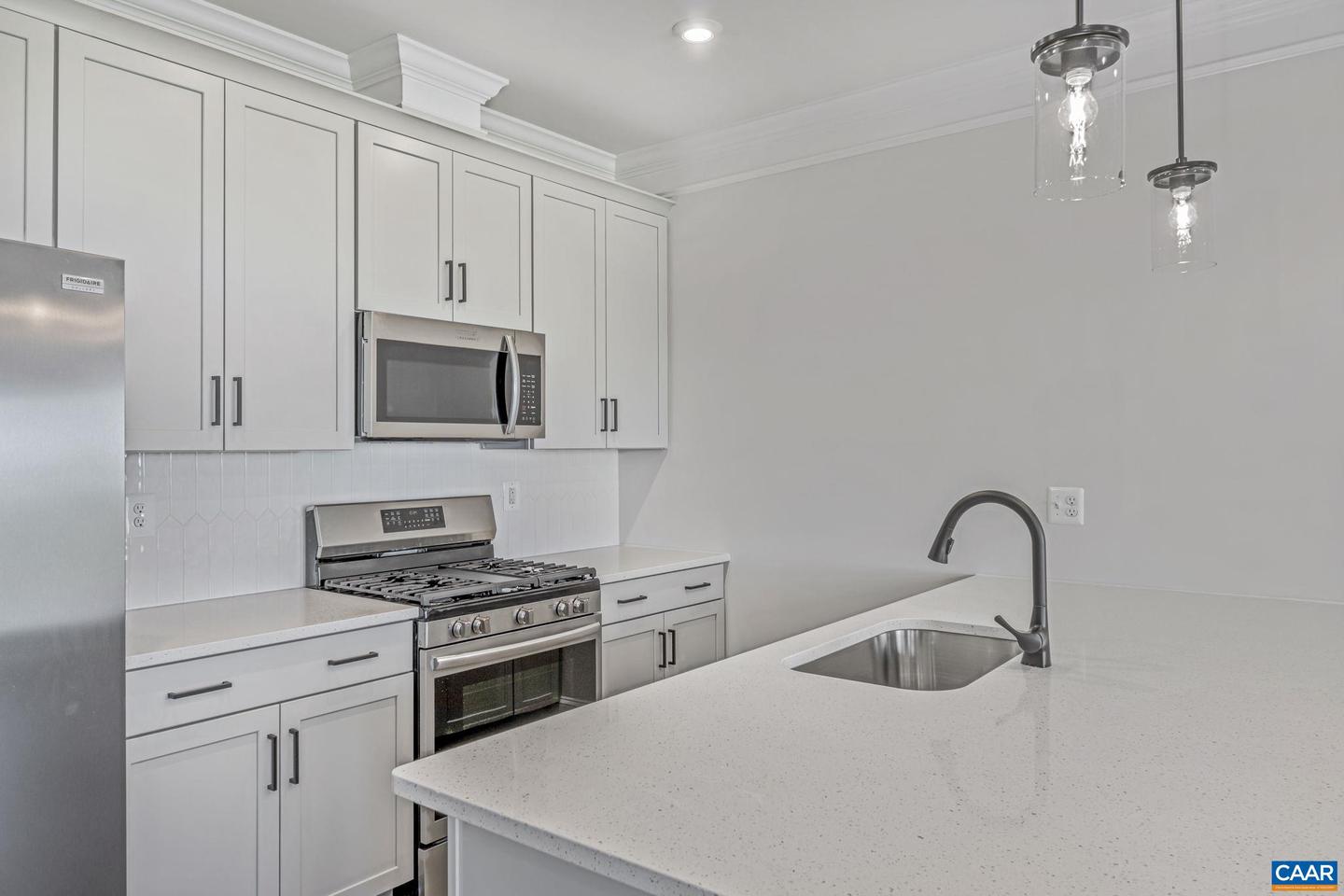 213 SUNBIRD LN, WAYNESBORO, Virginia 22980, 3 Bedrooms Bedrooms, ,2 BathroomsBathrooms,Residential,For sale,213 SUNBIRD LN,664014 MLS # 664014