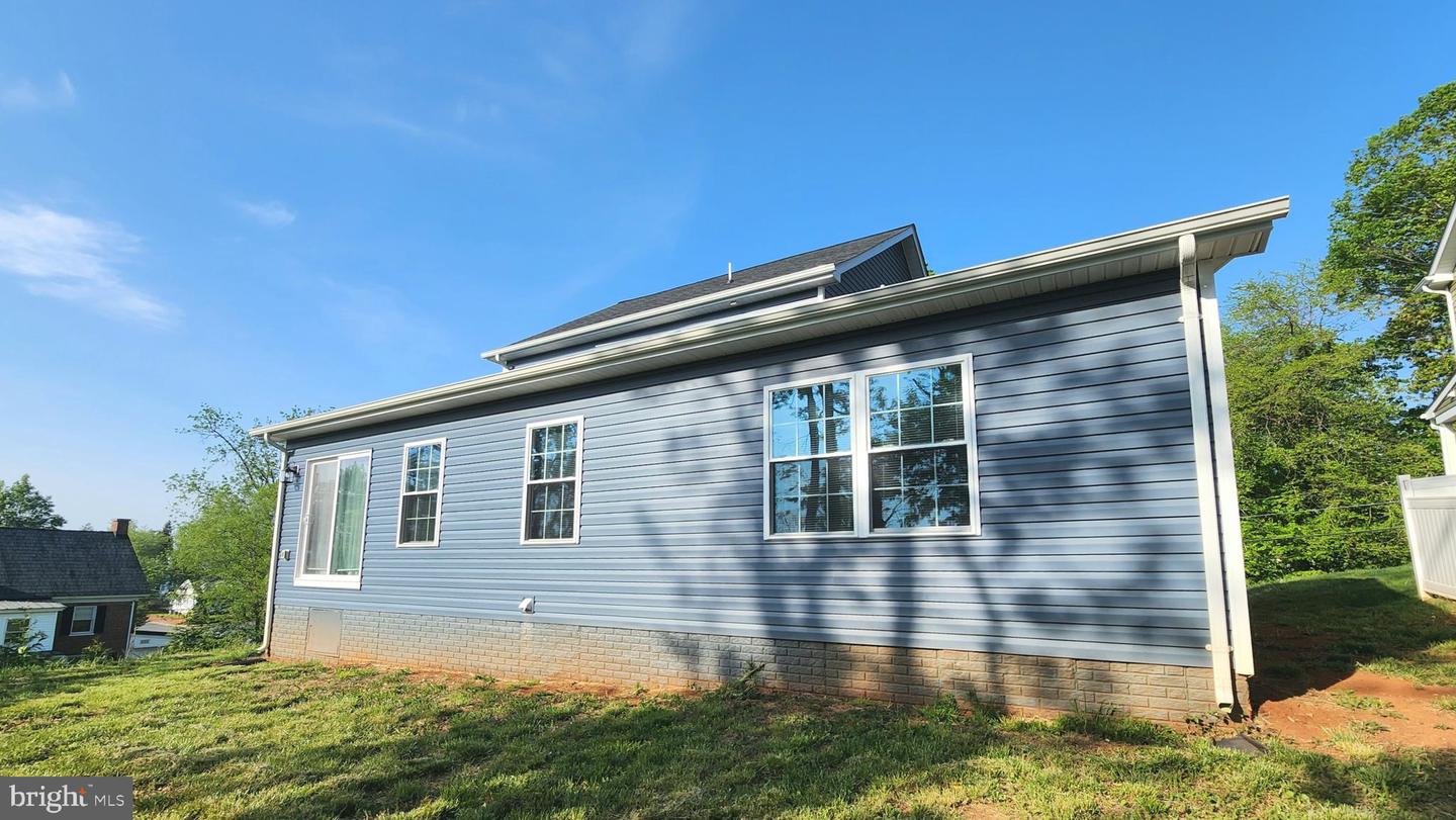 130 S ALMOND ST, ORANGE, Virginia 22960, 4 Bedrooms Bedrooms, ,2 BathroomsBathrooms,Residential,For sale,130 S ALMOND ST,VAOR2009594 MLS # VAOR2009594