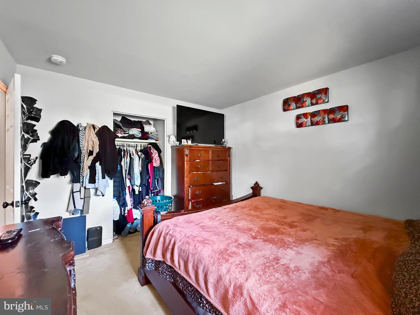 814 S FILBERT CT, STERLING, Virginia 20164, 3 Bedrooms Bedrooms, ,1 BathroomBathrooms,Residential,For sale,814 S FILBERT CT,VALO2095486 MLS # VALO2095486