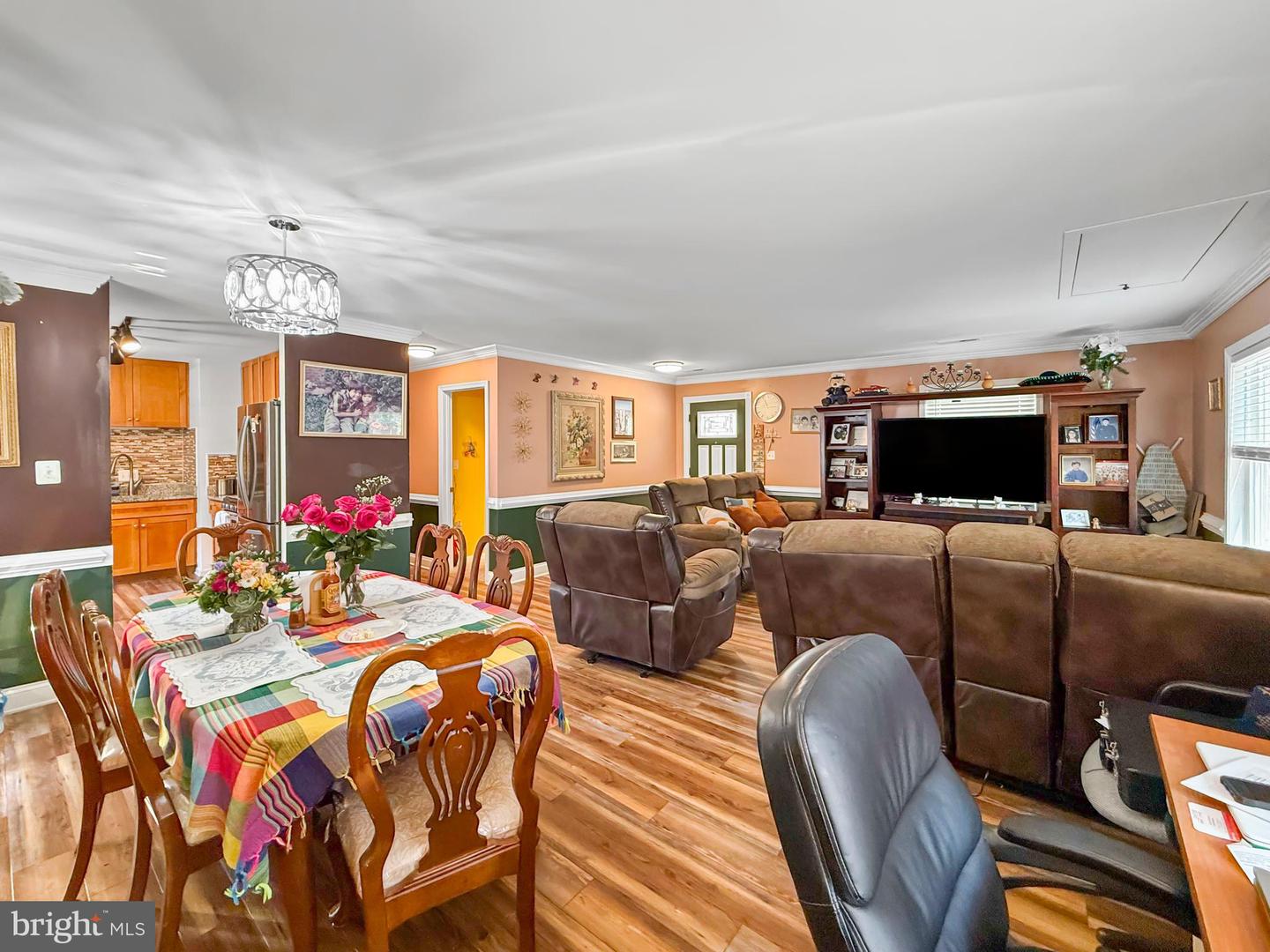 814 S FILBERT CT, STERLING, Virginia 20164, 3 Bedrooms Bedrooms, ,1 BathroomBathrooms,Residential,For sale,814 S FILBERT CT,VALO2095486 MLS # VALO2095486