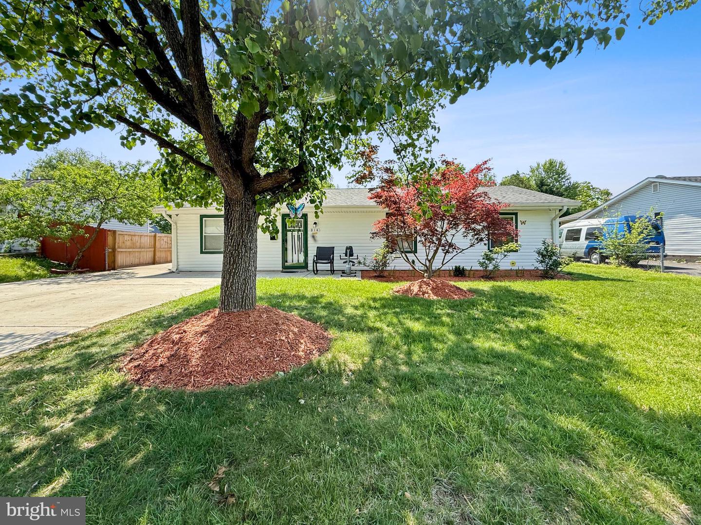 814 S FILBERT CT, STERLING, Virginia 20164, 3 Bedrooms Bedrooms, ,1 BathroomBathrooms,Residential,For sale,814 S FILBERT CT,VALO2095486 MLS # VALO2095486