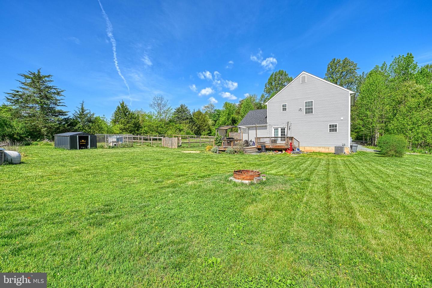322 BANNISTER TOWN RD, LOUISA, Virginia 23093, 4 Bedrooms Bedrooms, 4 Rooms Rooms,3 BathroomsBathrooms,Residential,For sale,322 BANNISTER TOWN RD,VALA2007792 MLS # VALA2007792