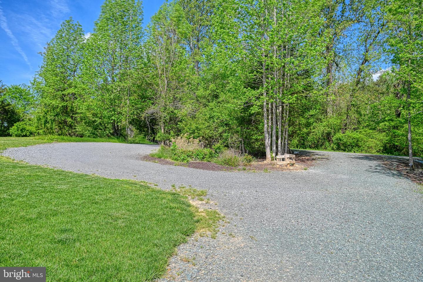 322 BANNISTER TOWN RD, LOUISA, Virginia 23093, 4 Bedrooms Bedrooms, 4 Rooms Rooms,3 BathroomsBathrooms,Residential,For sale,322 BANNISTER TOWN RD,VALA2007792 MLS # VALA2007792