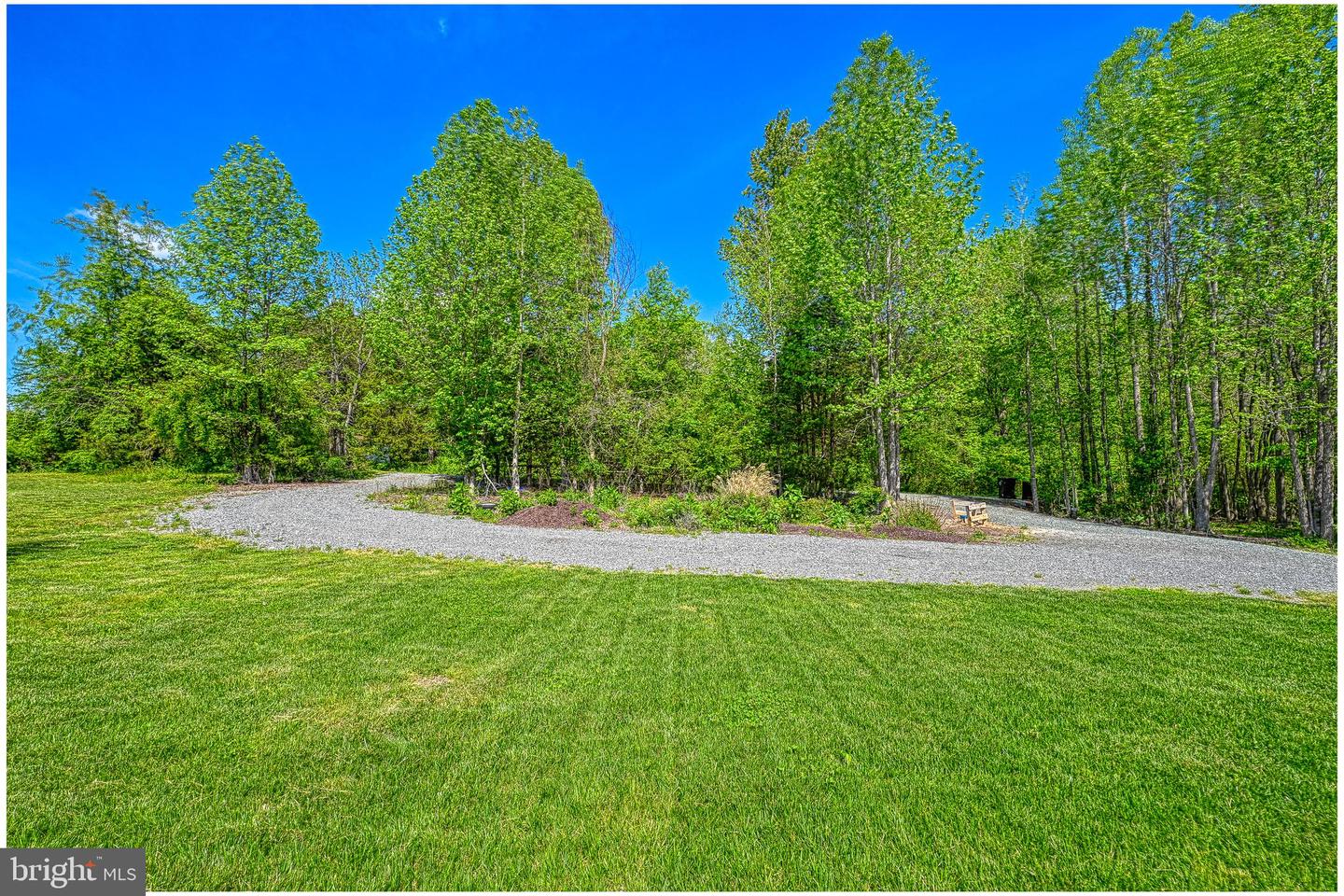 322 BANNISTER TOWN RD, LOUISA, Virginia 23093, 4 Bedrooms Bedrooms, 4 Rooms Rooms,3 BathroomsBathrooms,Residential,For sale,322 BANNISTER TOWN RD,VALA2007792 MLS # VALA2007792
