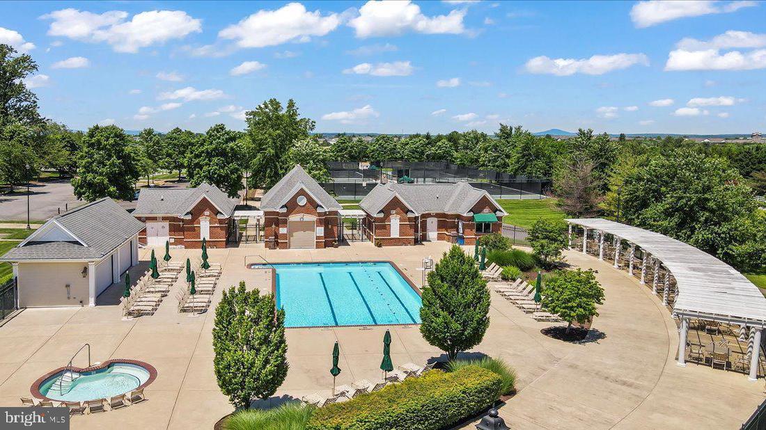 43154 BALTUSROL TER, ASHBURN, Virginia 20147, 3 Bedrooms Bedrooms, ,2 BathroomsBathrooms,Residential,For sale,43154 BALTUSROL TER,VALO2095496 MLS # VALO2095496