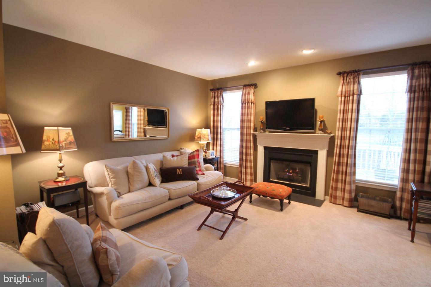 43154 BALTUSROL TER, ASHBURN, Virginia 20147, 3 Bedrooms Bedrooms, ,2 BathroomsBathrooms,Residential,For sale,43154 BALTUSROL TER,VALO2095496 MLS # VALO2095496