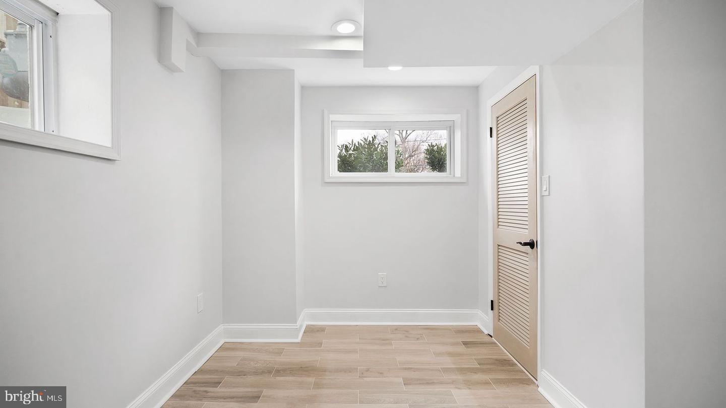 7053 WESTERN AVE NW, WASHINGTON, District Of Columbia 20015, 5 Bedrooms Bedrooms, ,3 BathroomsBathrooms,Residential,For sale,7053 WESTERN AVE NW,DCDC2198808 MLS # DCDC2198808