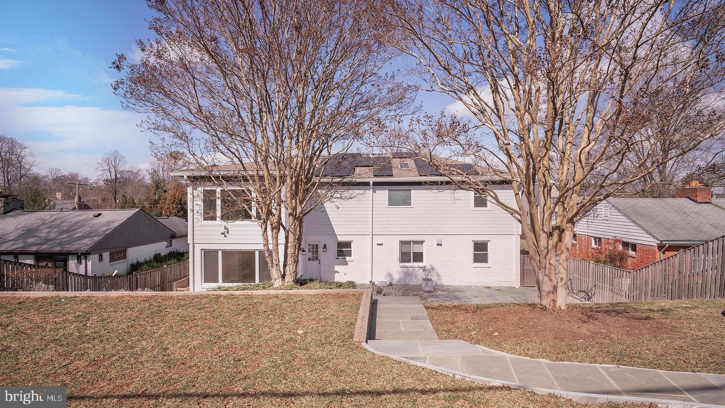 7053 WESTERN AVE NW, WASHINGTON, District Of Columbia 20015, 5 Bedrooms Bedrooms, ,3 BathroomsBathrooms,Residential,For sale,7053 WESTERN AVE NW,DCDC2198808 MLS # DCDC2198808