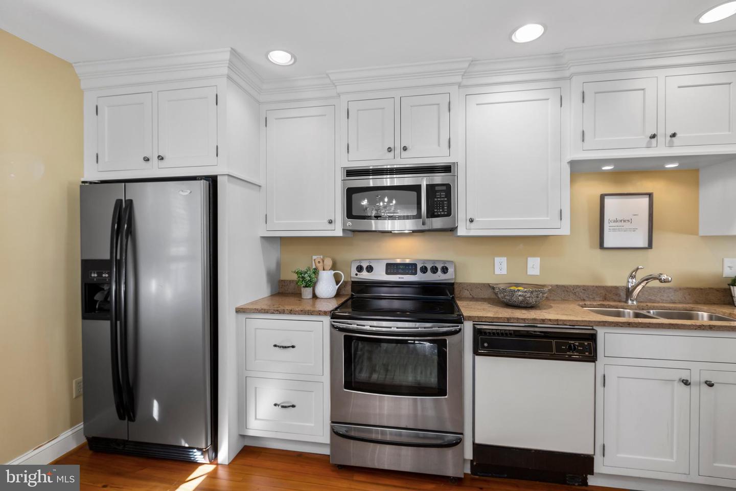 513 PRINCESS ANNE ST, FREDERICKSBURG, Virginia 22401, 3 Bedrooms Bedrooms, ,2 BathroomsBathrooms,Residential,For sale,513 PRINCESS ANNE ST,VAFB2008106 MLS # VAFB2008106