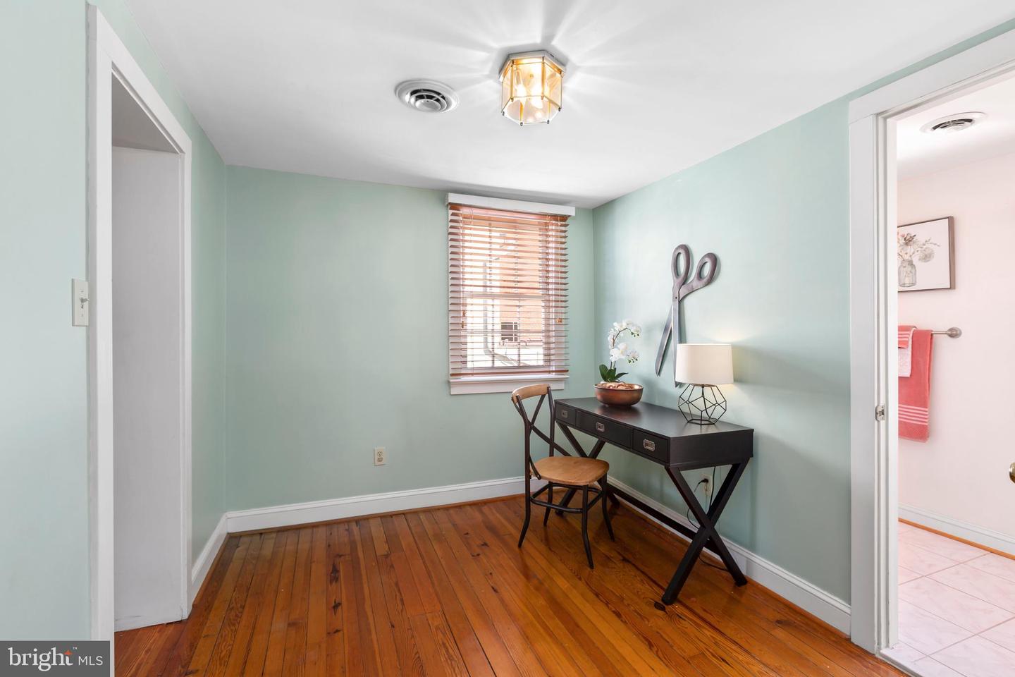 513 PRINCESS ANNE ST, FREDERICKSBURG, Virginia 22401, 3 Bedrooms Bedrooms, ,2 BathroomsBathrooms,Residential,For sale,513 PRINCESS ANNE ST,VAFB2008106 MLS # VAFB2008106