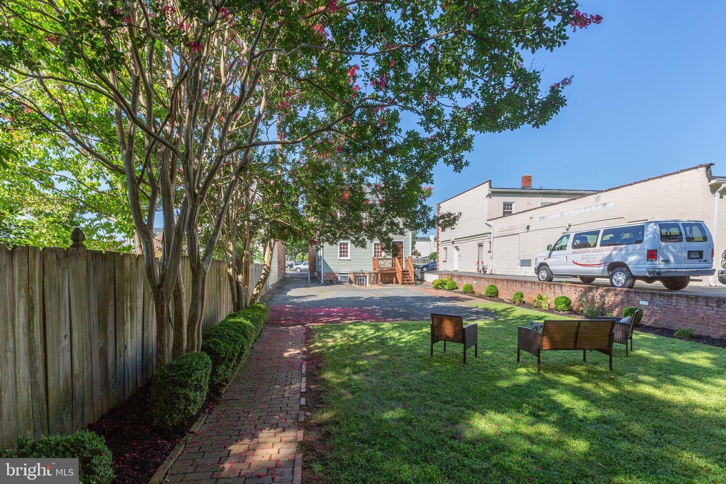 513 PRINCESS ANNE ST, FREDERICKSBURG, Virginia 22401, 3 Bedrooms Bedrooms, ,2 BathroomsBathrooms,Residential,For sale,513 PRINCESS ANNE ST,VAFB2008106 MLS # VAFB2008106