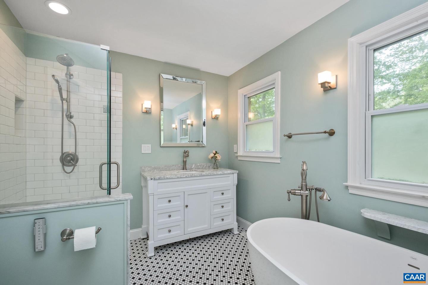 615 BEECHWOOD DR, CHARLOTTESVILLE, Virginia 22901, 4 Bedrooms Bedrooms, ,3 BathroomsBathrooms,Residential,For sale,615 BEECHWOOD DR,664026 MLS # 664026