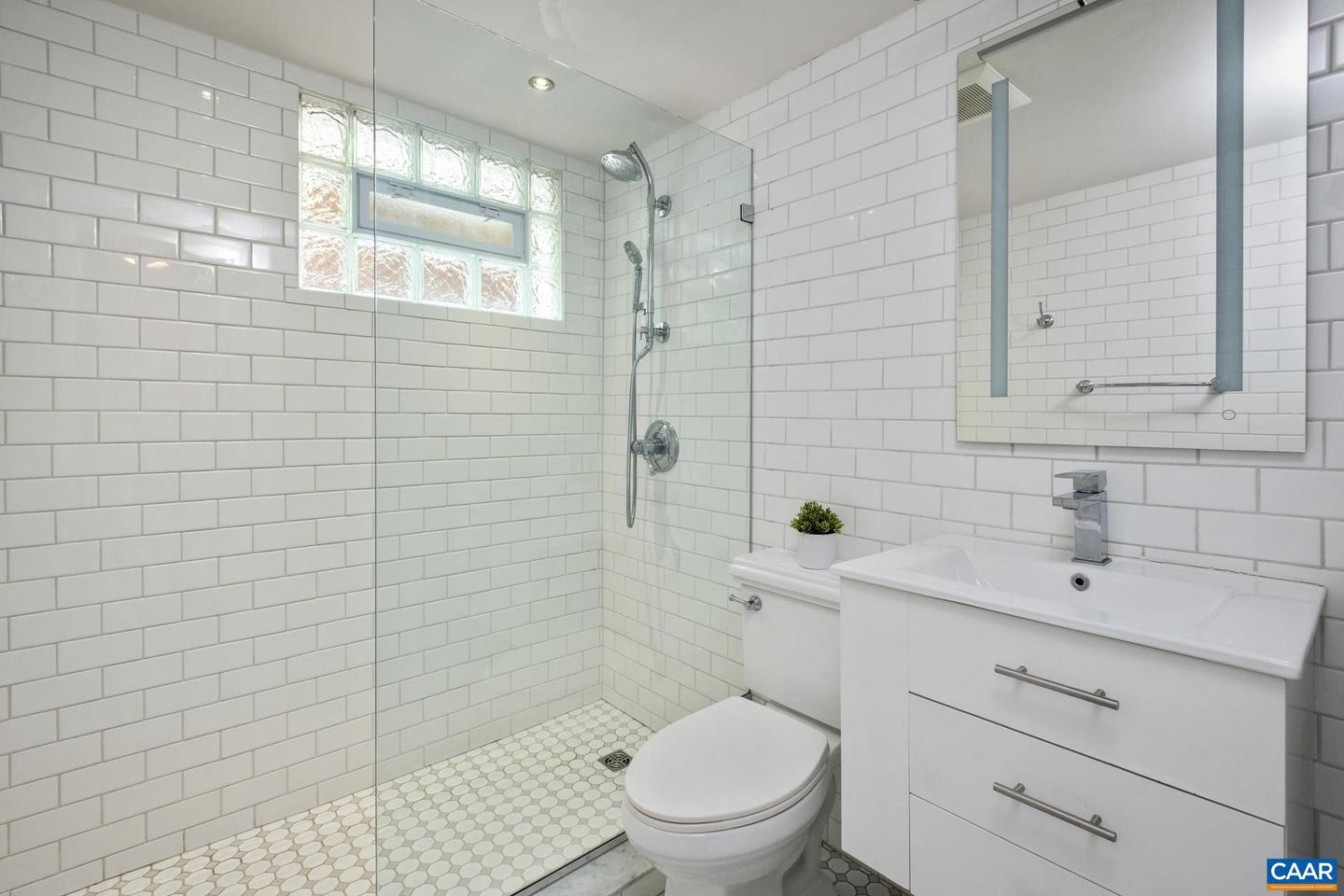 615 BEECHWOOD DR, CHARLOTTESVILLE, Virginia 22901, 4 Bedrooms Bedrooms, ,3 BathroomsBathrooms,Residential,For sale,615 BEECHWOOD DR,664026 MLS # 664026