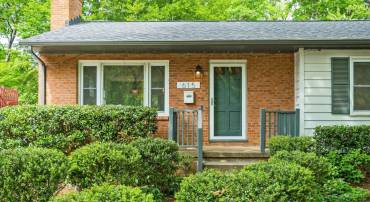 615 BEECHWOOD DR, CHARLOTTESVILLE, Virginia 22901, 4 Bedrooms Bedrooms, ,3 BathroomsBathrooms,Residential,For sale,615 BEECHWOOD DR,664026 MLS # 664026