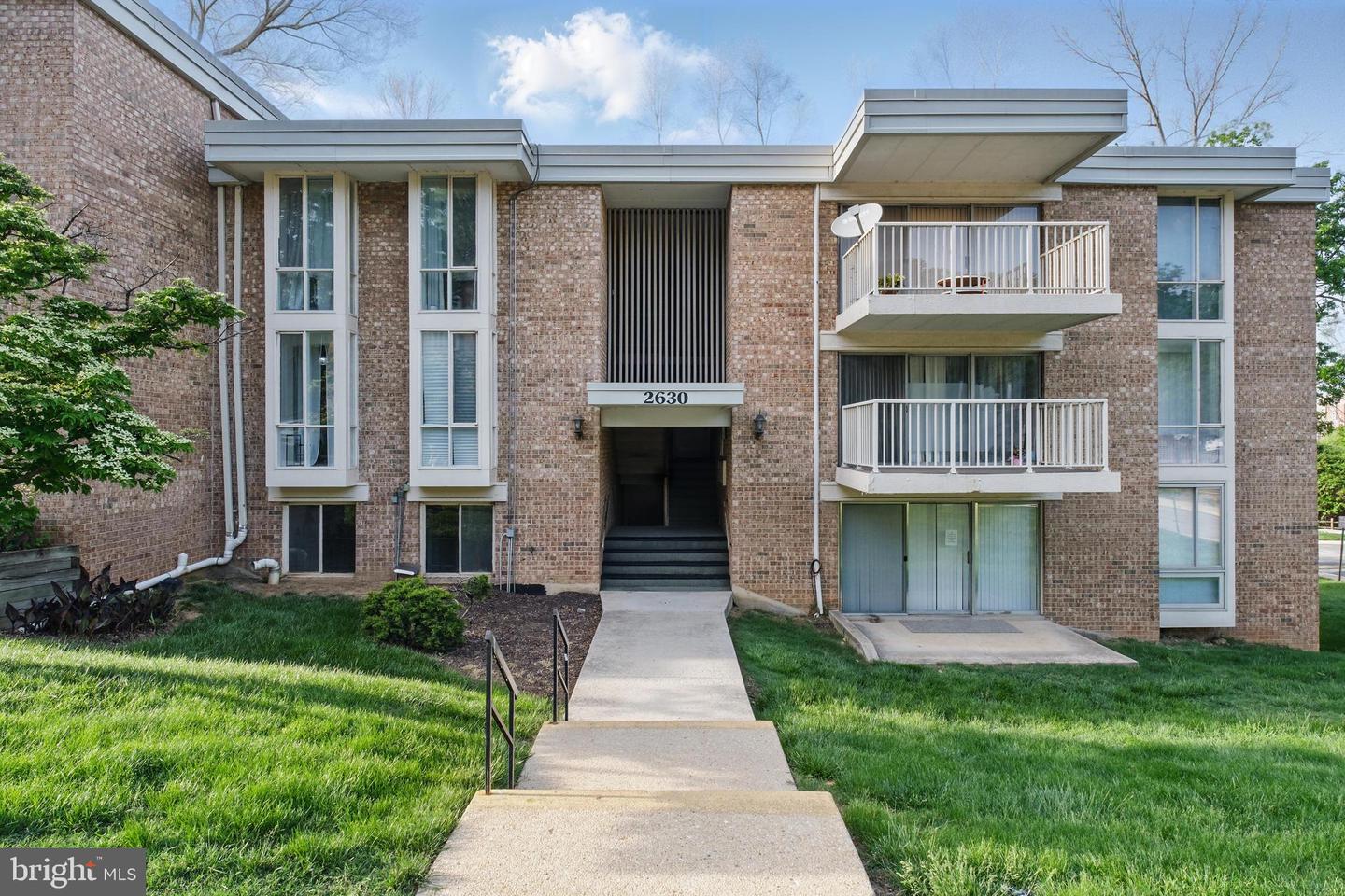 2630 WAGON DR #2C, ALEXANDRIA, Virginia 22303, 2 Bedrooms Bedrooms, ,1 BathroomBathrooms,Residential,For sale,2630 WAGON DR #2C,VAFX2238416 MLS # VAFX2238416
