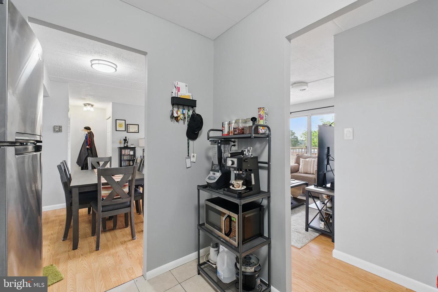 2630 WAGON DR #2C, ALEXANDRIA, Virginia 22303, 2 Bedrooms Bedrooms, ,1 BathroomBathrooms,Residential,For sale,2630 WAGON DR #2C,VAFX2238416 MLS # VAFX2238416