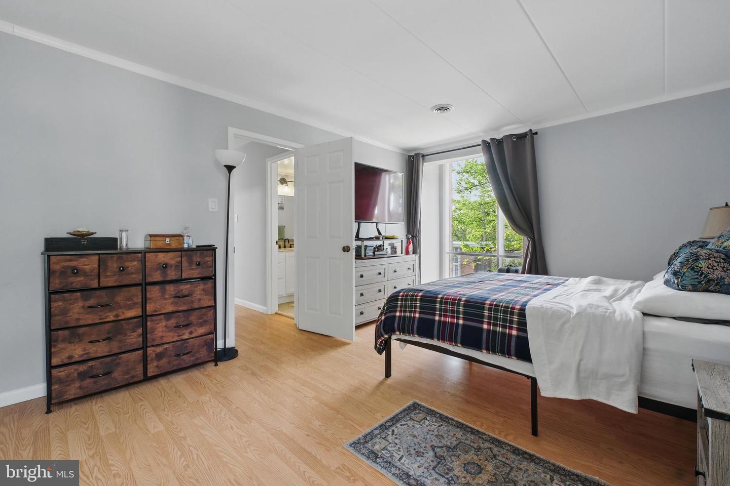 2630 WAGON DR #2C, ALEXANDRIA, Virginia 22303, 2 Bedrooms Bedrooms, ,1 BathroomBathrooms,Residential,For sale,2630 WAGON DR #2C,VAFX2238416 MLS # VAFX2238416