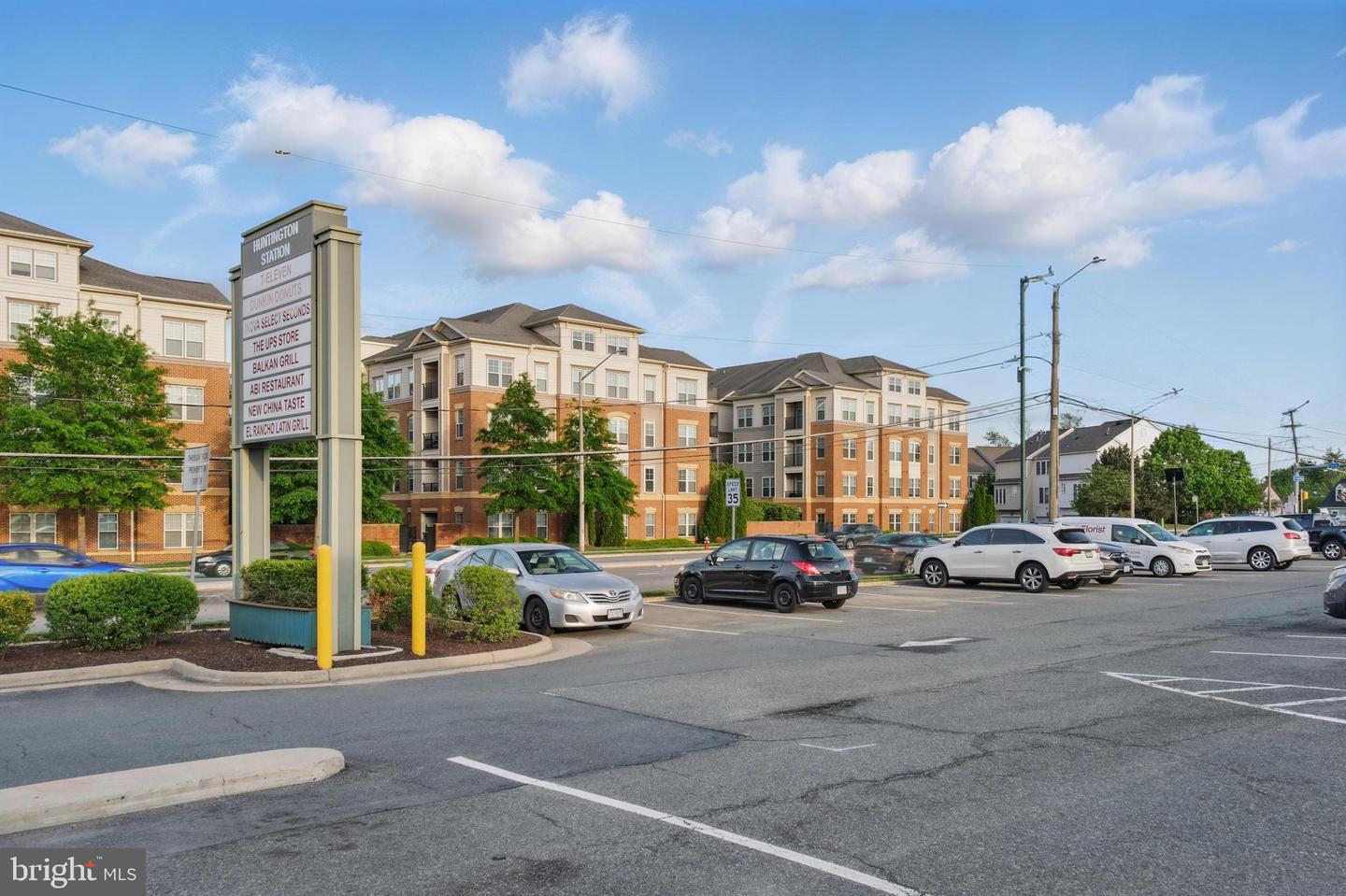 2630 WAGON DR #2C, ALEXANDRIA, Virginia 22303, 2 Bedrooms Bedrooms, ,1 BathroomBathrooms,Residential,For sale,2630 WAGON DR #2C,VAFX2238416 MLS # VAFX2238416