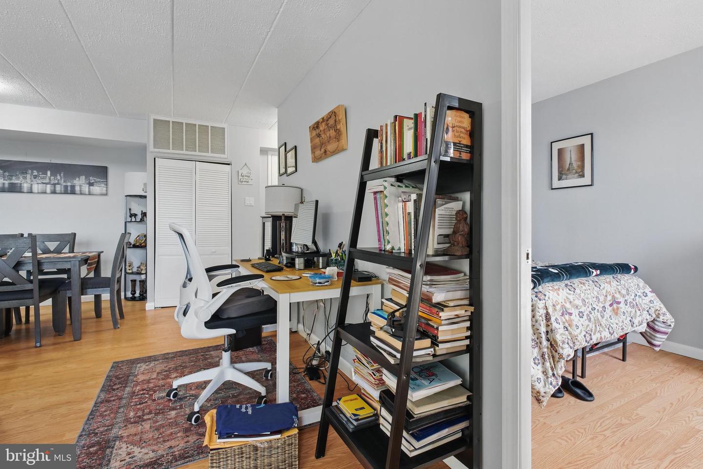2630 WAGON DR #2C, ALEXANDRIA, Virginia 22303, 2 Bedrooms Bedrooms, ,1 BathroomBathrooms,Residential,For sale,2630 WAGON DR #2C,VAFX2238416 MLS # VAFX2238416