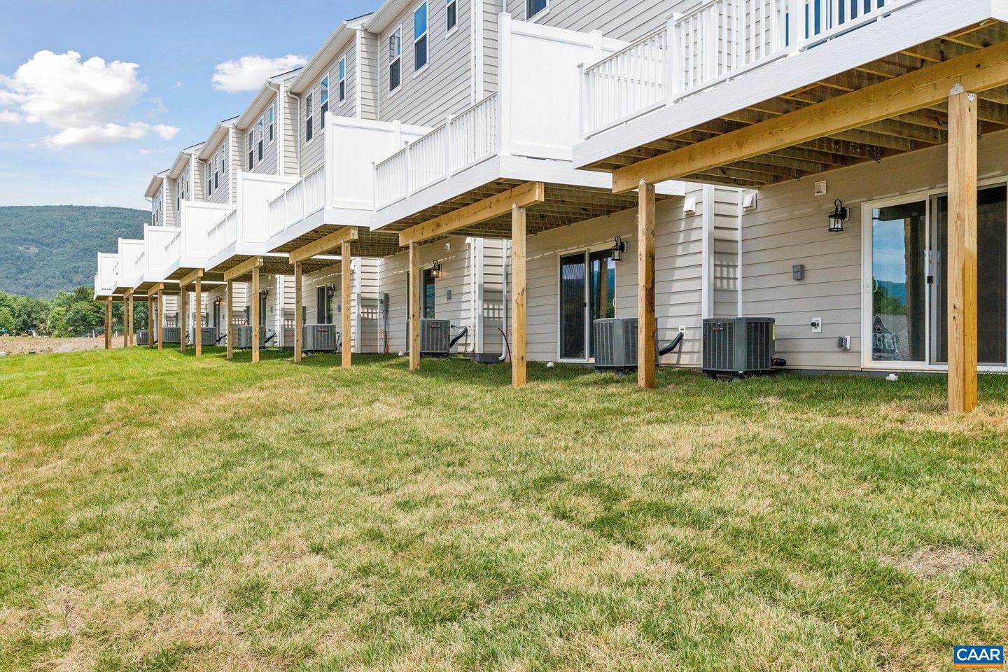 5005 DUNNAGAN DR, CROZET, Virginia 22932, 4 Bedrooms Bedrooms, ,3 BathroomsBathrooms,Residential,For sale,5005 DUNNAGAN DR,664028 MLS # 664028