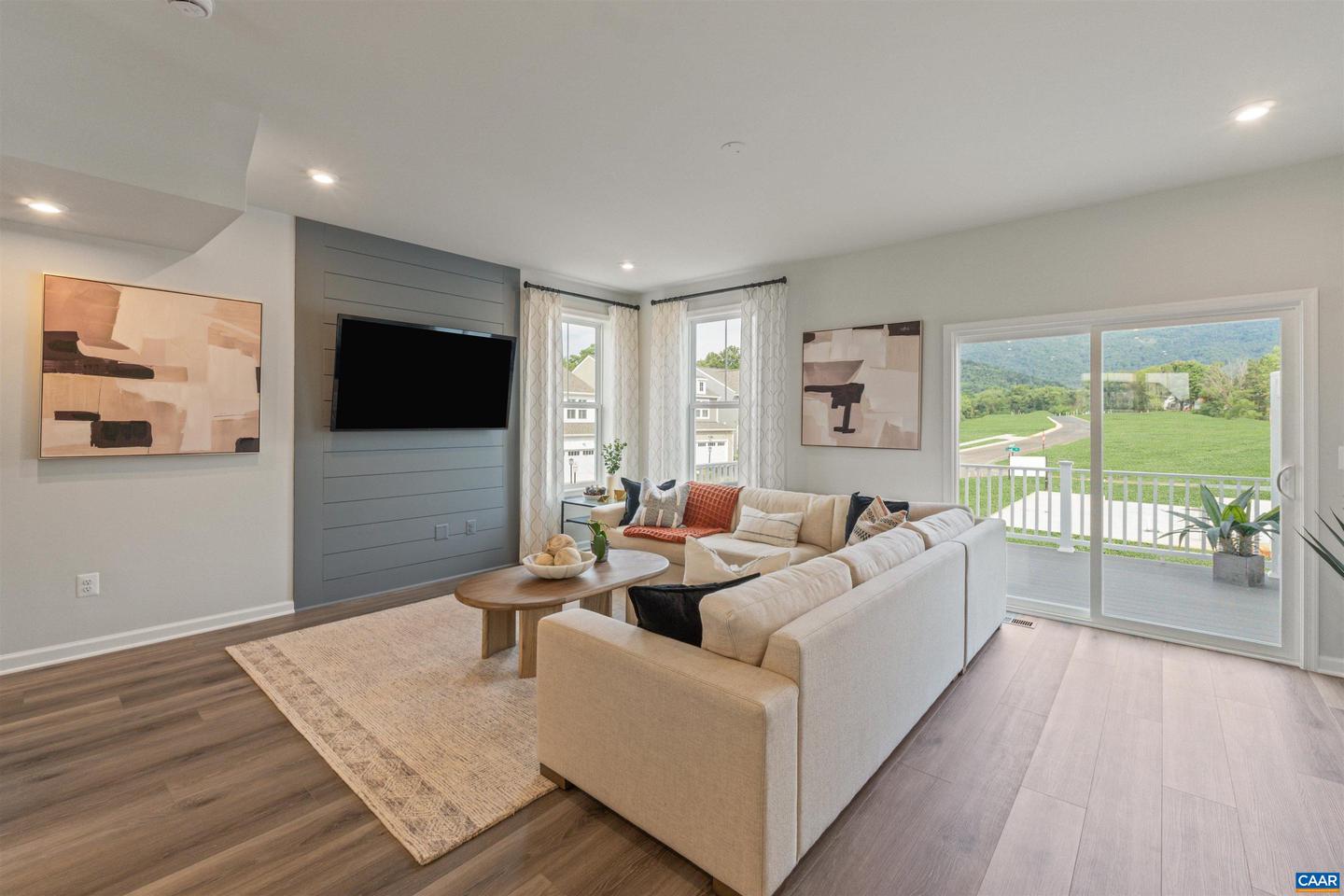 5005 DUNNAGAN DR, CROZET, Virginia 22932, 4 Bedrooms Bedrooms, ,3 BathroomsBathrooms,Residential,For sale,5005 DUNNAGAN DR,664028 MLS # 664028