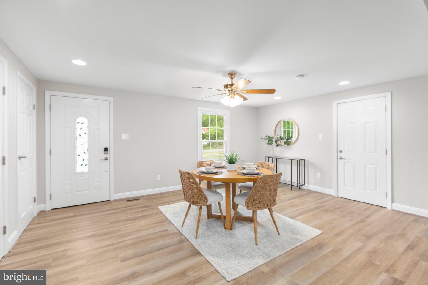 9 FAIRFIELD CT, STAFFORD, Virginia 22554, 3 Bedrooms Bedrooms, ,4 BathroomsBathrooms,Residential,For sale,9 FAIRFIELD CT,VAST2038514 MLS # VAST2038514