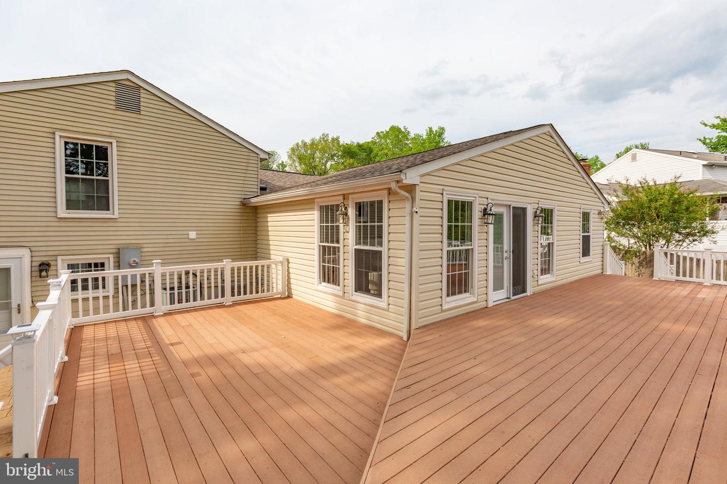 9 FAIRFIELD CT, STAFFORD, Virginia 22554, 3 Bedrooms Bedrooms, ,4 BathroomsBathrooms,Residential,For sale,9 FAIRFIELD CT,VAST2038514 MLS # VAST2038514