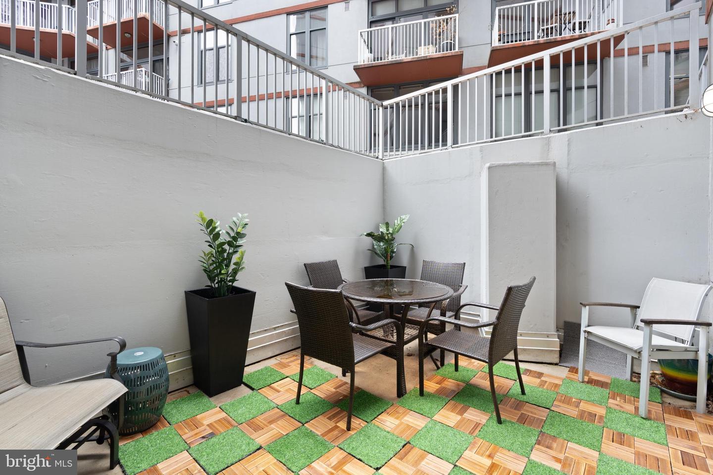 2120 VERMONT AVE NW #17, WASHINGTON, District Of Columbia 20001, 2 Bedrooms Bedrooms, ,2 BathroomsBathrooms,Residential,For sale,2120 VERMONT AVE NW #17,DCDC2198828 MLS # DCDC2198828