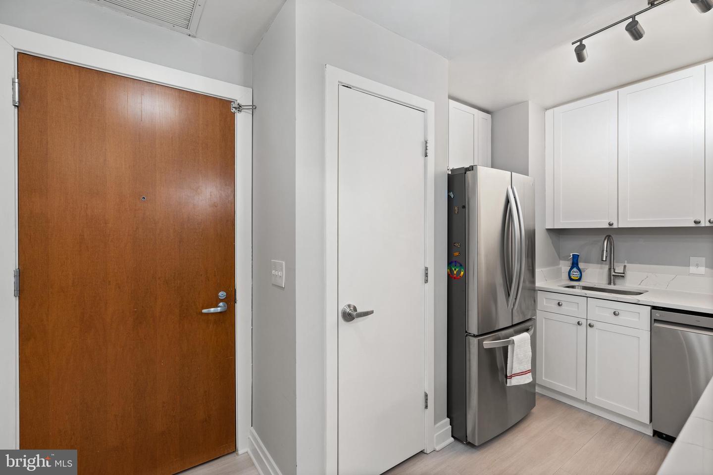 2120 VERMONT AVE NW #17, WASHINGTON, District Of Columbia 20001, 2 Bedrooms Bedrooms, ,2 BathroomsBathrooms,Residential,For sale,2120 VERMONT AVE NW #17,DCDC2198828 MLS # DCDC2198828