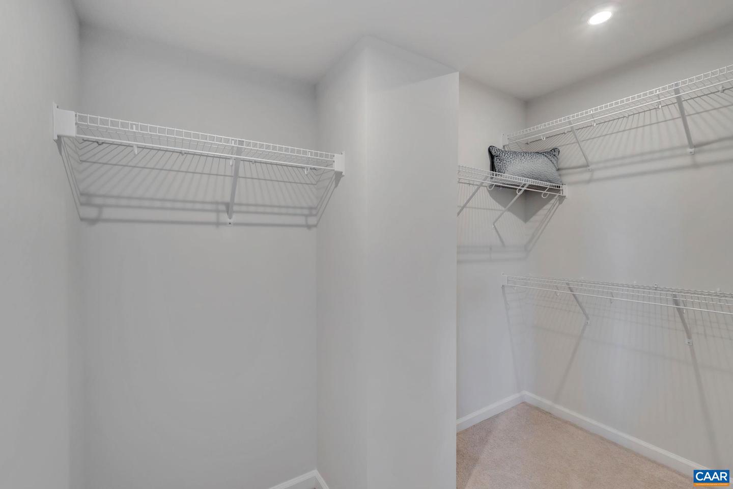 5968 CLING LN, CROZET, Virginia 22932, 3 Bedrooms Bedrooms, ,2 BathroomsBathrooms,Residential,For sale,5968 CLING LN,664031 MLS # 664031