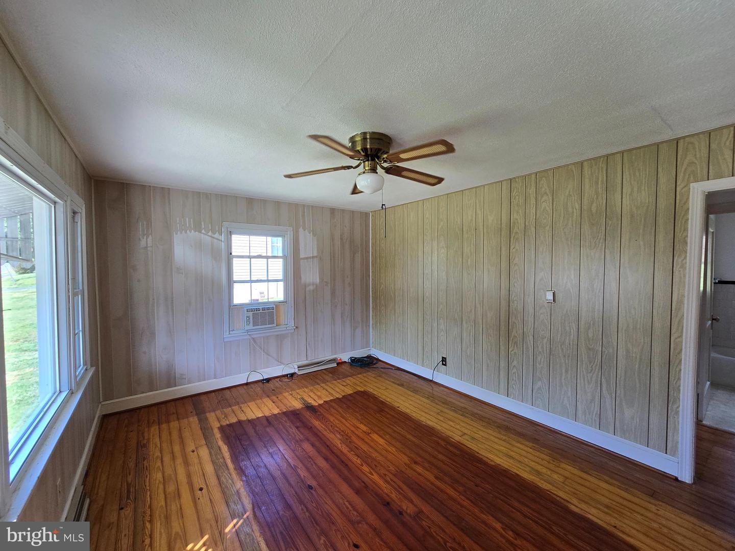 333 WILLIAMS DR, ORANGE, Virginia 22960, 2 Bedrooms Bedrooms, ,1 BathroomBathrooms,Residential,For sale,333 WILLIAMS DR,VAOR2009592 MLS # VAOR2009592