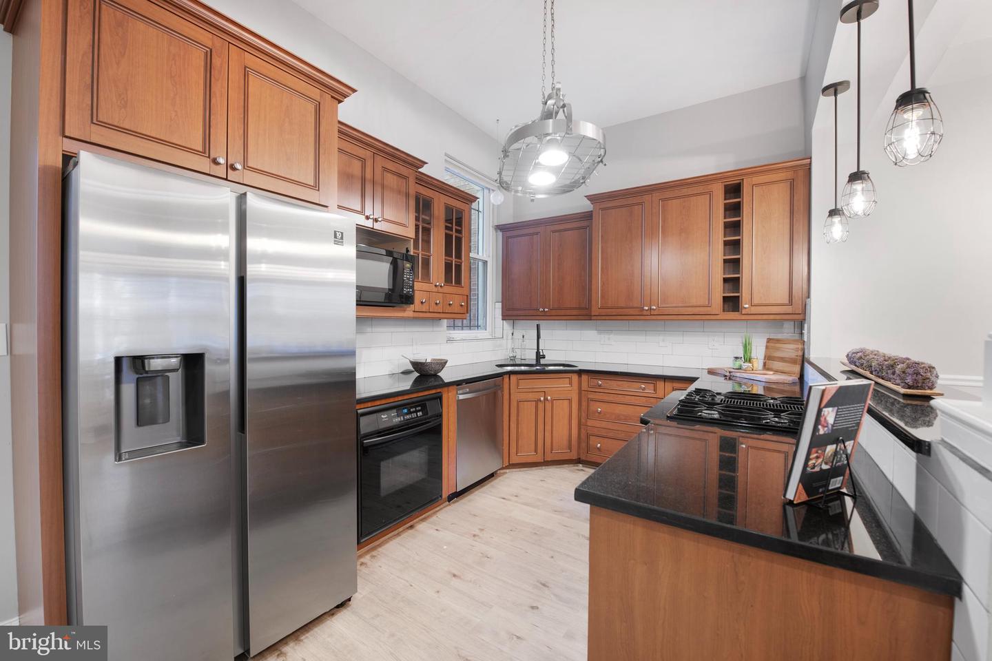 903 R ST NW #1, WASHINGTON, District Of Columbia 20001, 3 Bedrooms Bedrooms, ,3 BathroomsBathrooms,Residential,For sale,903 R ST NW #1,DCDC2198838 MLS # DCDC2198838
